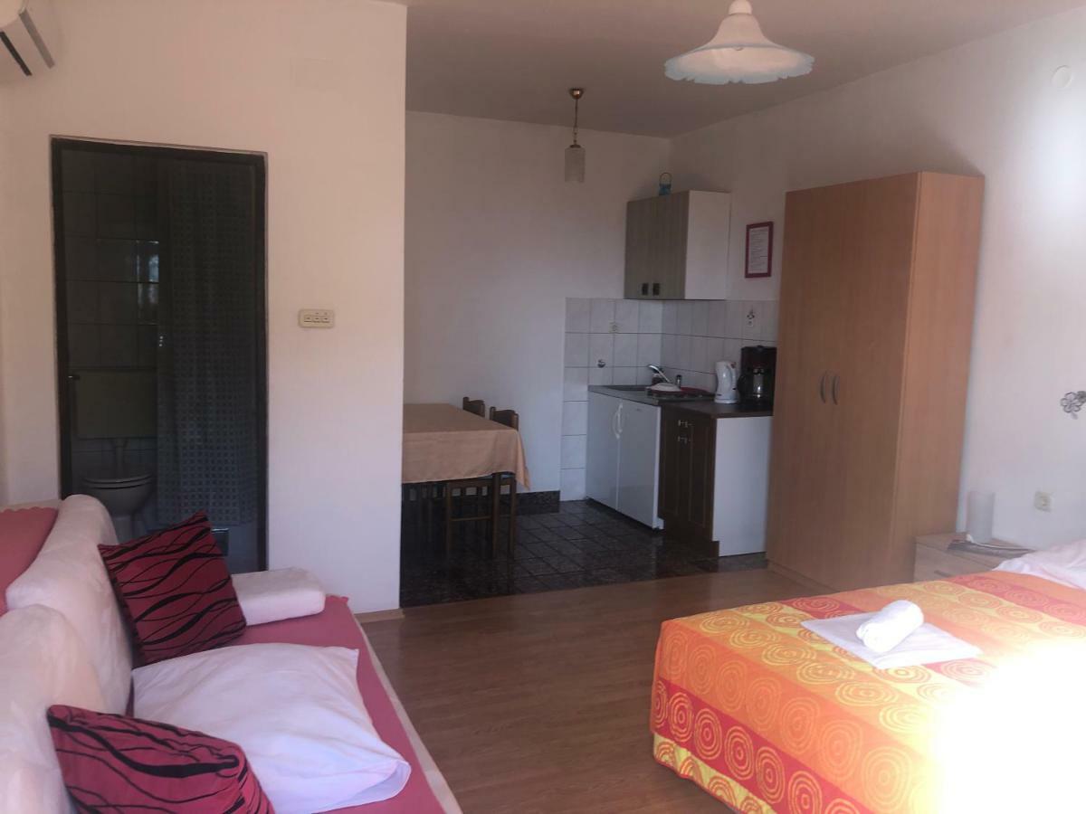 4 Sisters Apartments Gradac  Εξωτερικό φωτογραφία